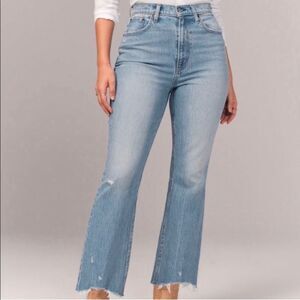 Abercrombie & Fitch Ultra High‑Rise Kick Flare Jeans Curve Love • Size 27L • NWT